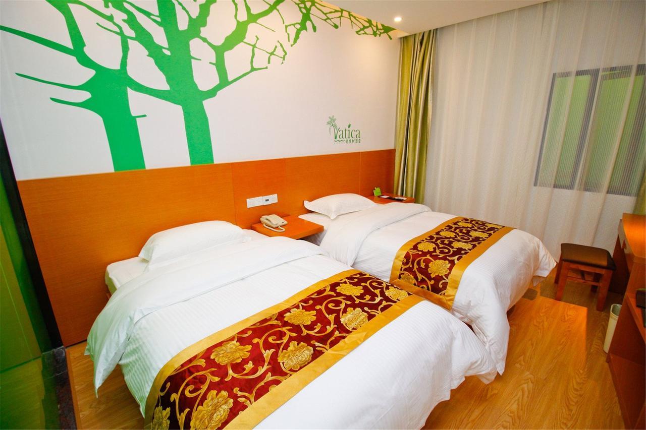 Vatica Pudong New District Dishuilake Otel