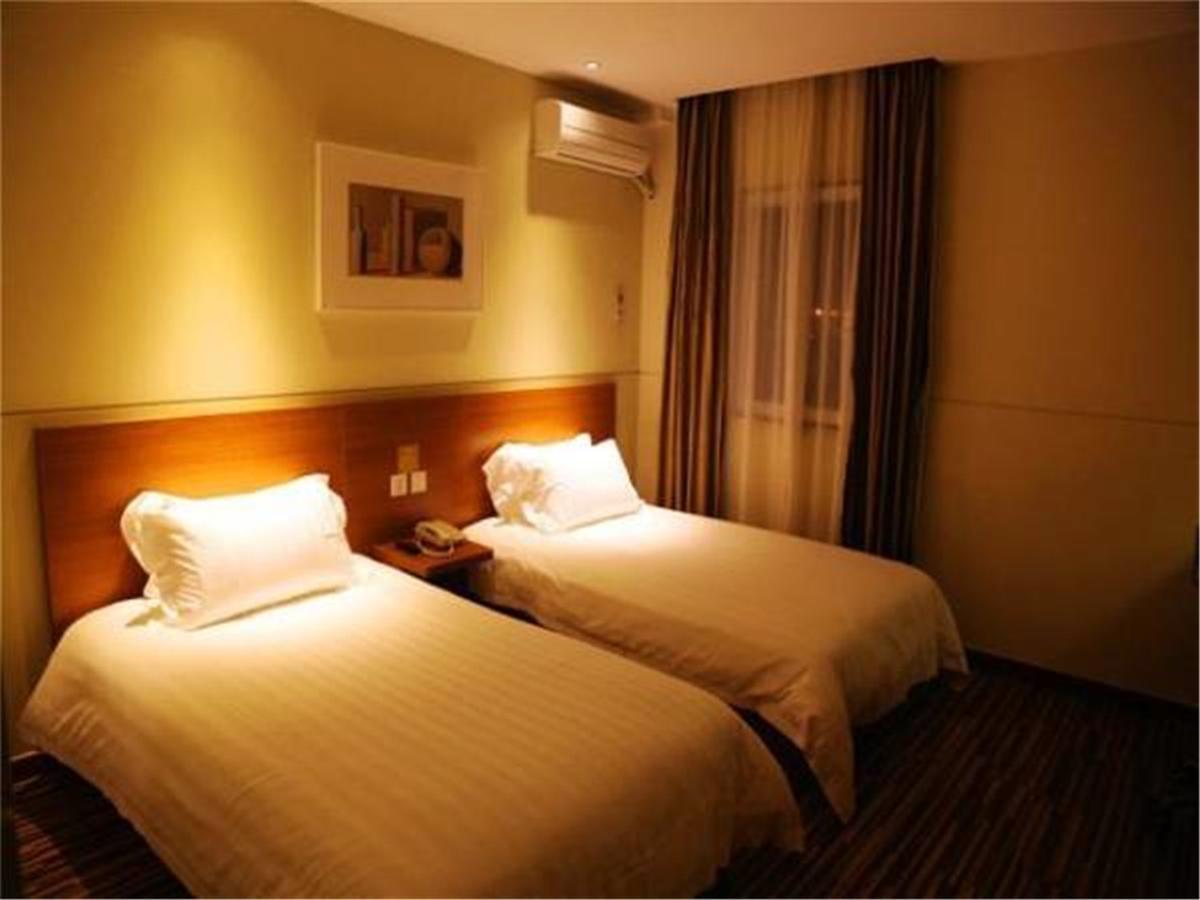 Hotel Goldmet Inn Shanghai Hongqiao National Exhibition And Convention Centre Qixing Road 3*