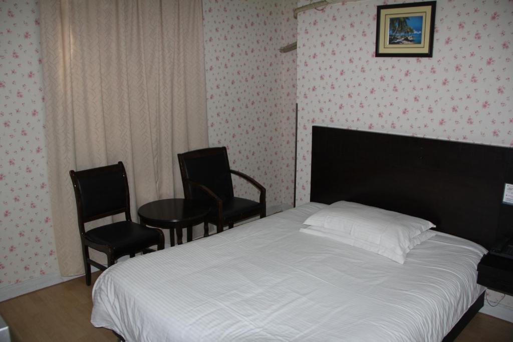 Jin Guang Hotel-people Square Branch Hotel 3*