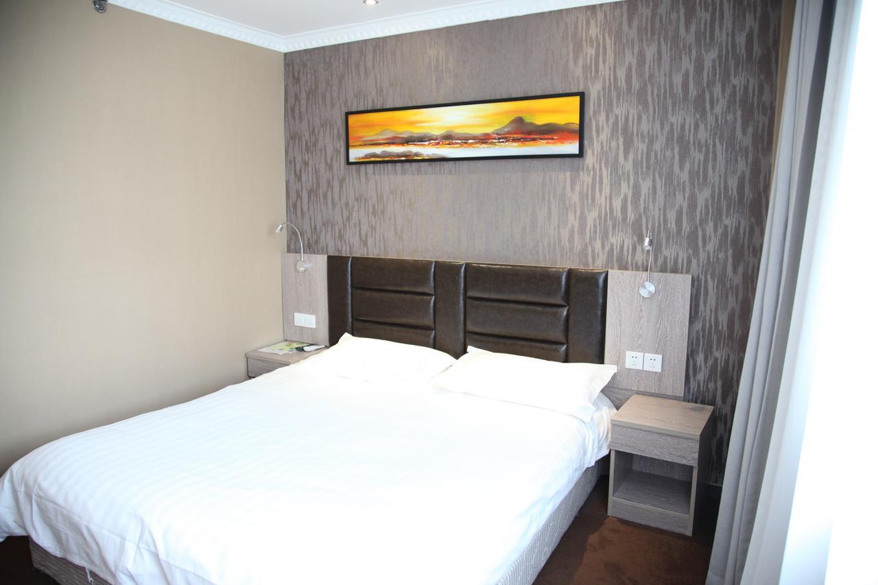 Hotel Fish Bund