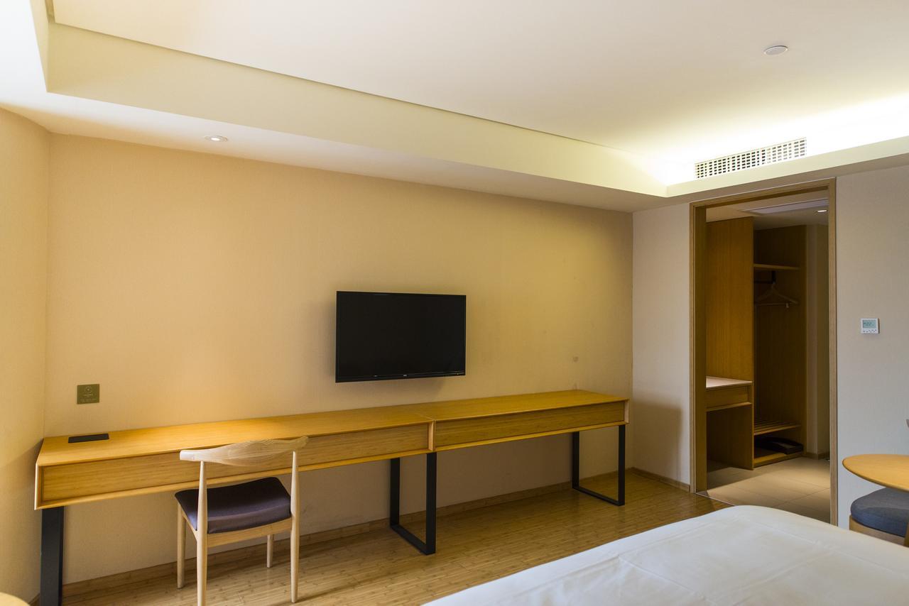7 Days Minhang Dongchuan Road Jiaotong