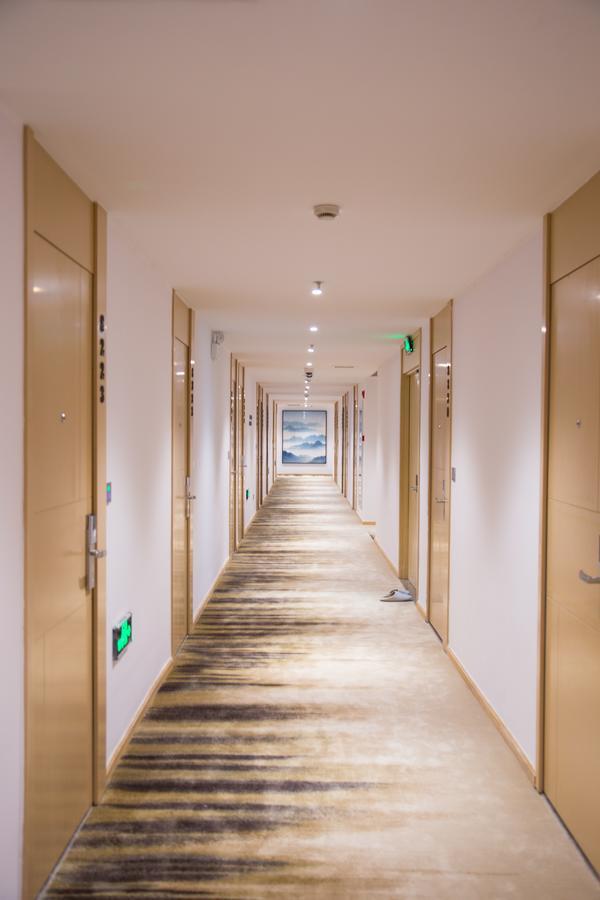 Hotel Berkesy Jinqiao