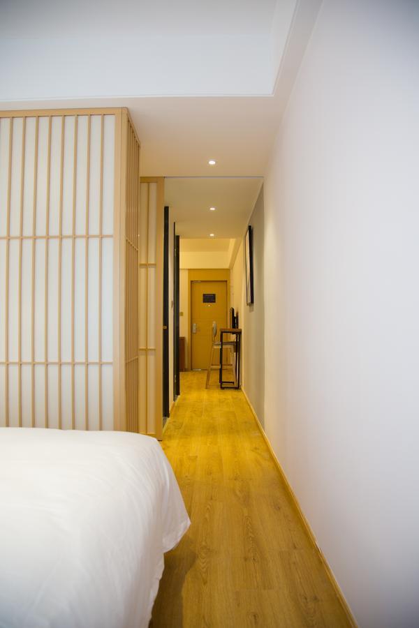 Hotel Berkesy Jinqiao