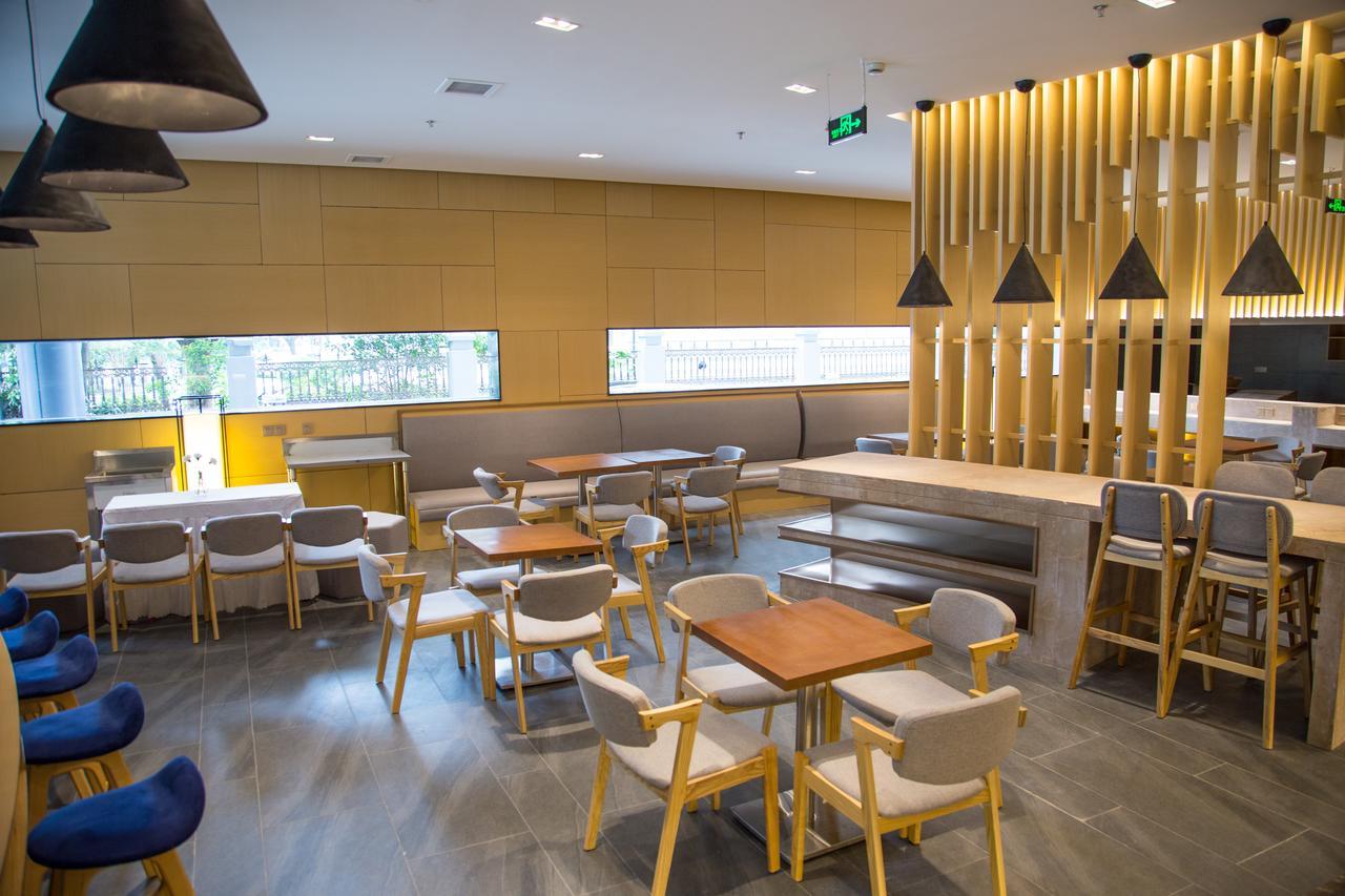 Berkesy Jinqiao 4* Shanghai