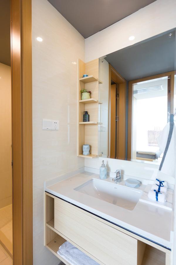 Berkesy Pujiang Hotel 4*
