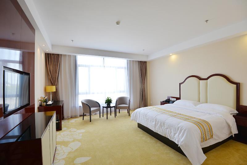 Hotel Gudi 3*