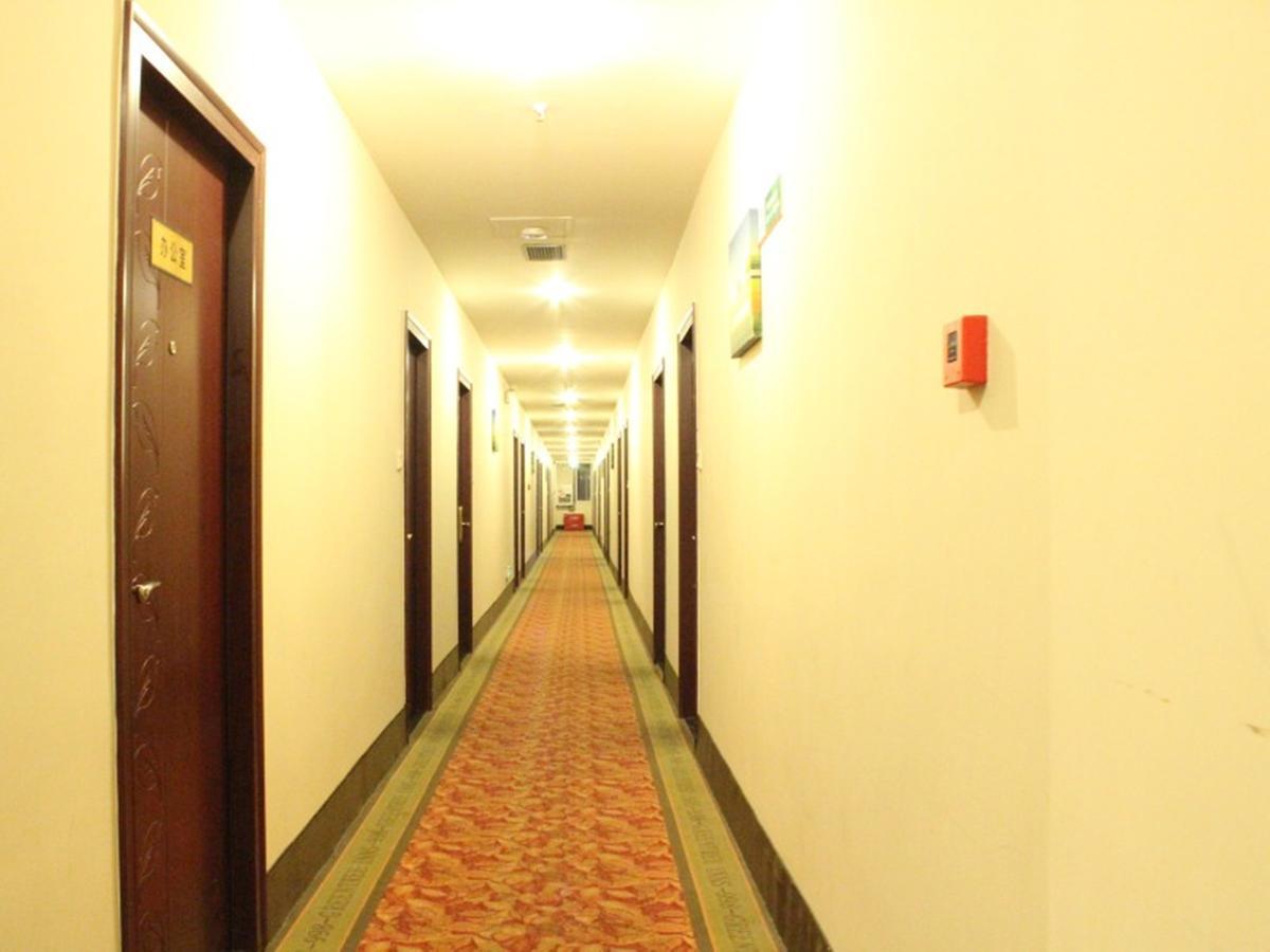 Greentree Alliance Chenghuang Temple Bund Hotel 3*