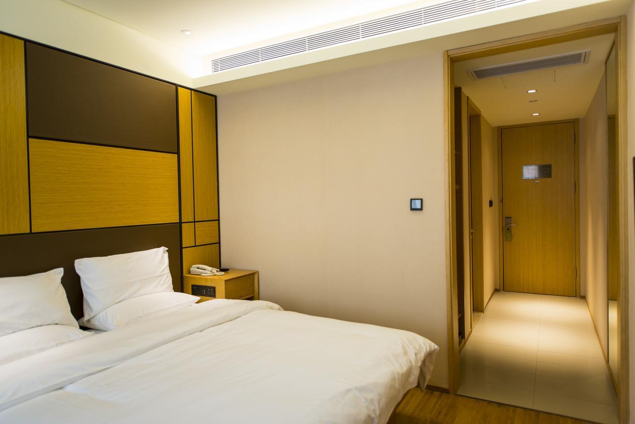 Ji Jiangqiao Wanda Plaza