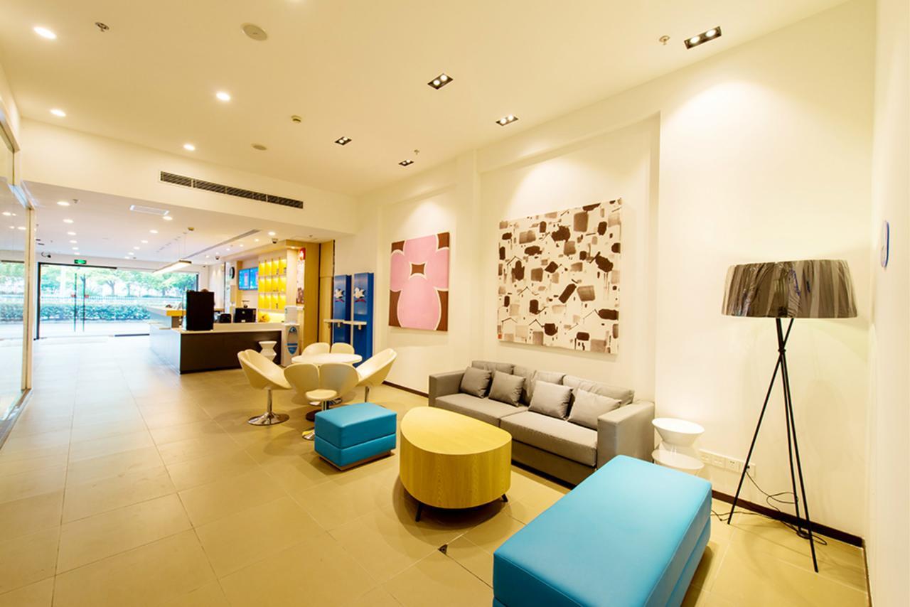 Hanting Express Jiazhan Road 2* Şanghay