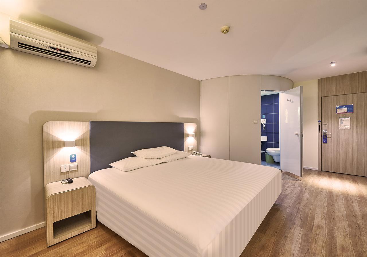 Hanting Express Jiazhan Road Otel 2*