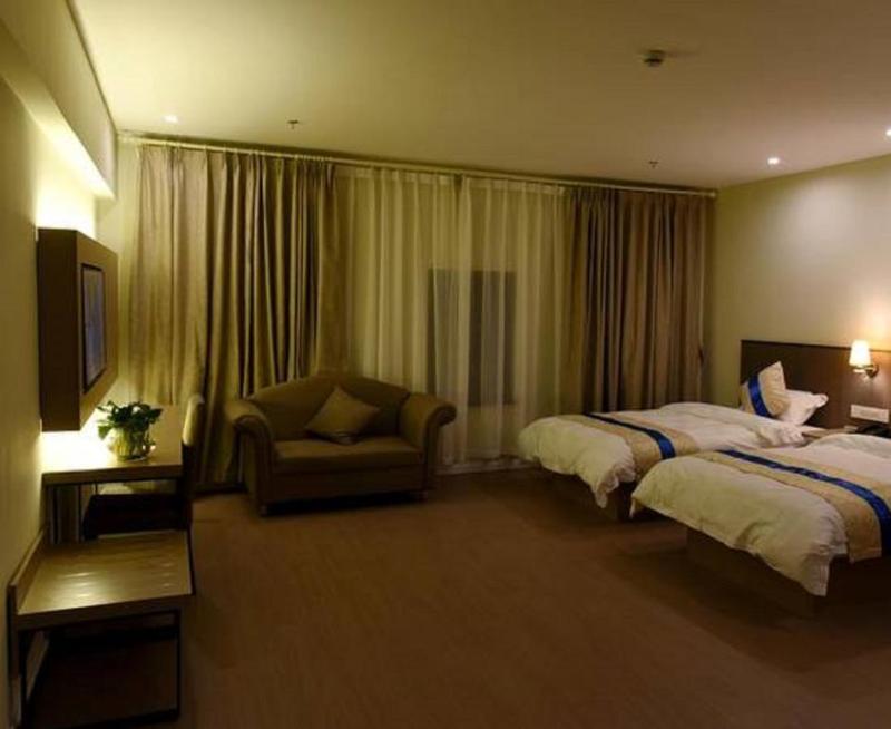Dihang Boutique Pudong Airport Branch - Provides Shuttle Service To Pudong Airport And Disneyland