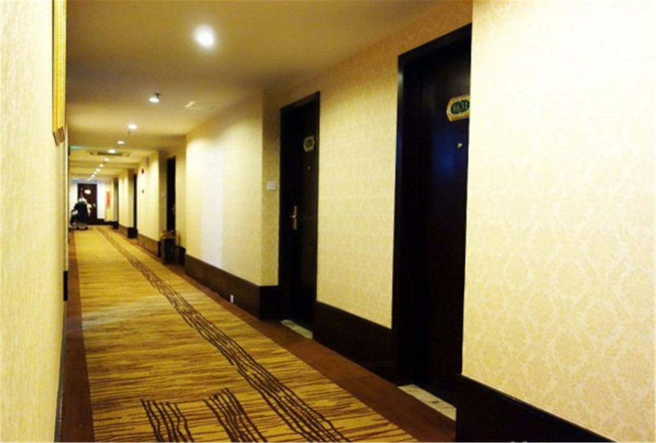 Otel Vienna 3 Expo Sanlin Şanghay