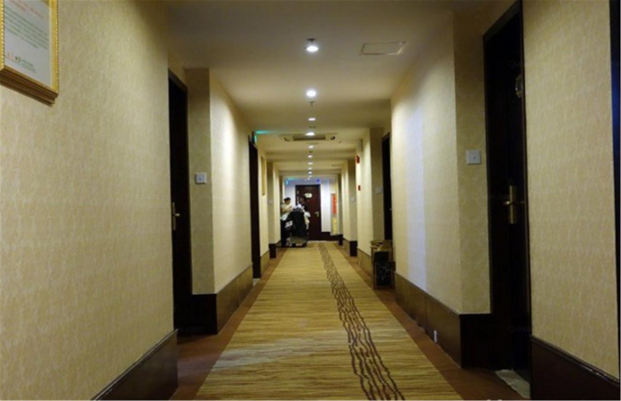 Hotel Vienna 3 Expo Sanlin