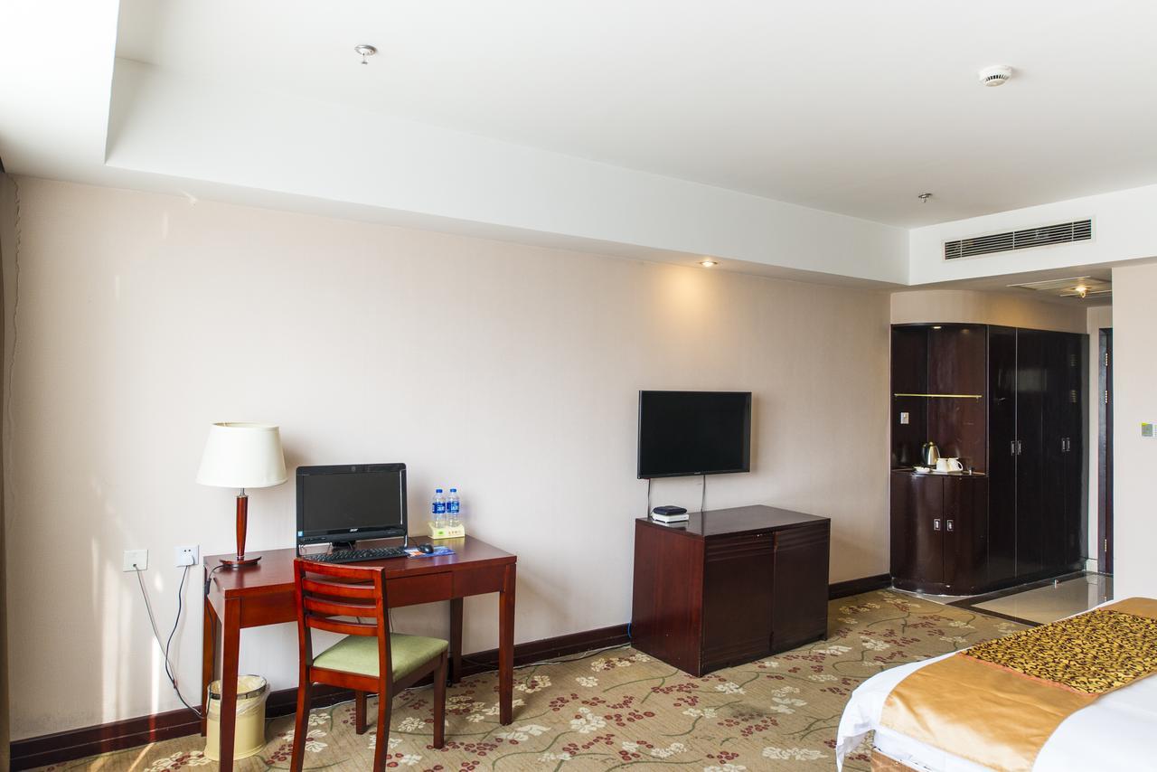 Otel Vienna 3 Expo Sanlin 3*