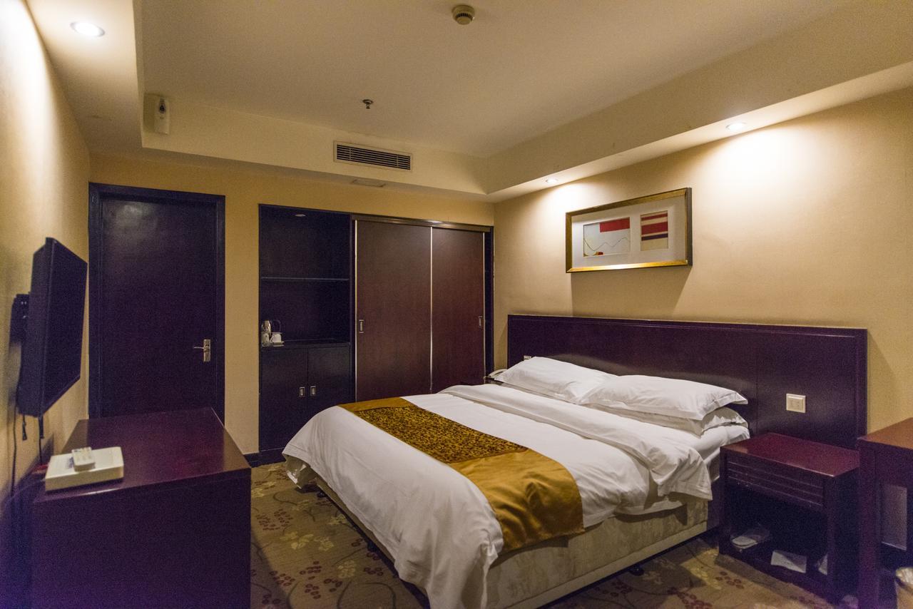 Hotel Vienna 3 Expo Sanlin Shanghái