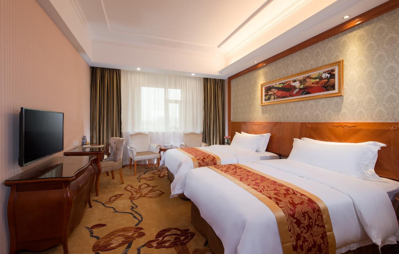 Hotel Vienna 3 Expo Sanlin Shanghái