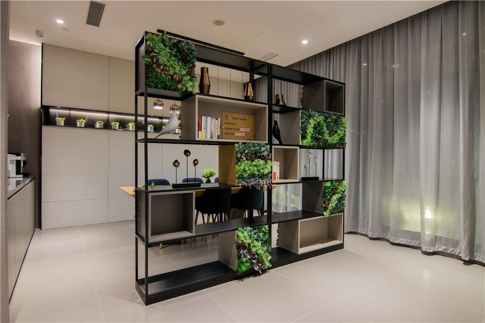 Hotel Business Trip Gold North Bund Dalian Road Metro Station Shanghai
