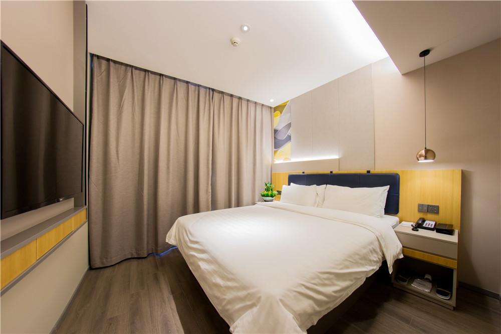 Otel Business Trip Gold North Bund Dalian Road Metro Station Şanghay