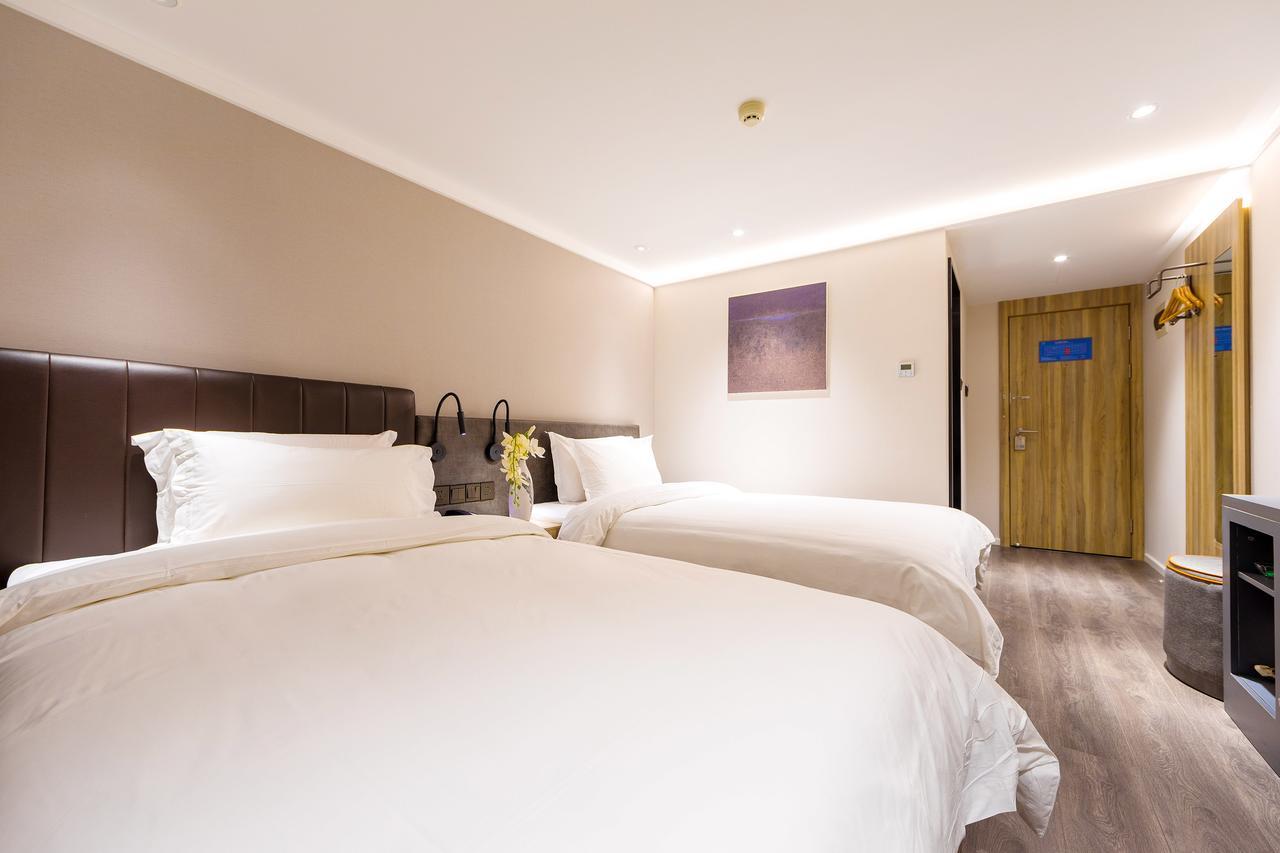 Hanting Premium Hotel Shanghai Dapu Bridge Riyueguang Shopping Mall Hotel Shanghai