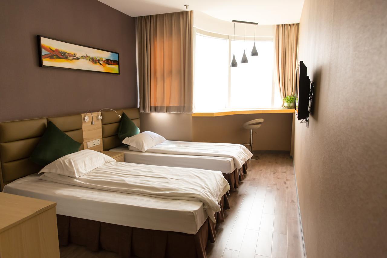 Blue Mountain Bund Youth Hostel Shanghai