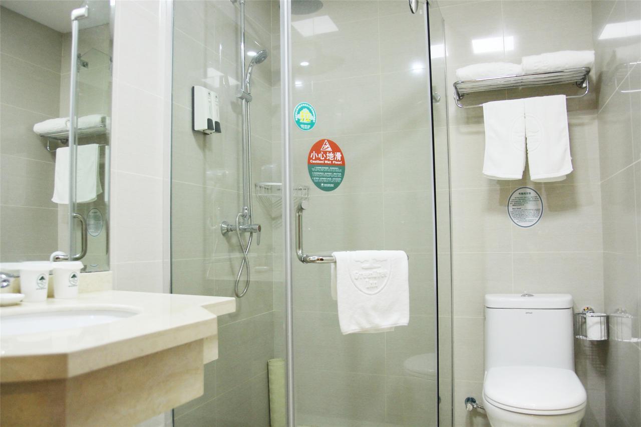 Khách sạn Greentree Kangqiao Industrial Zone Jinxiu Road Business 3*