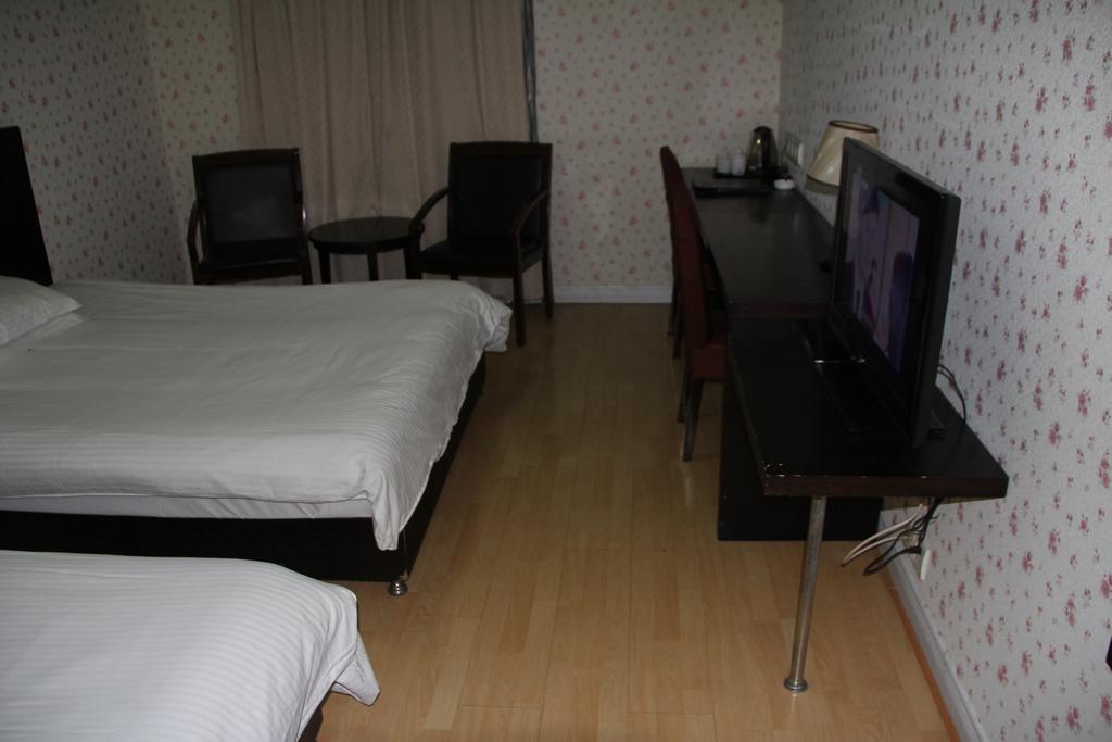 Jin Guang Hotel-people Square Branch