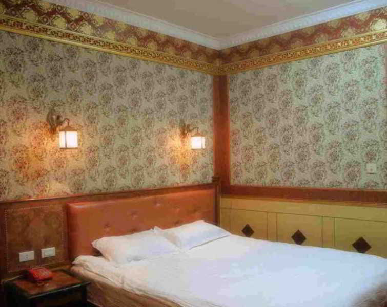 Lianbang Hotel 2*