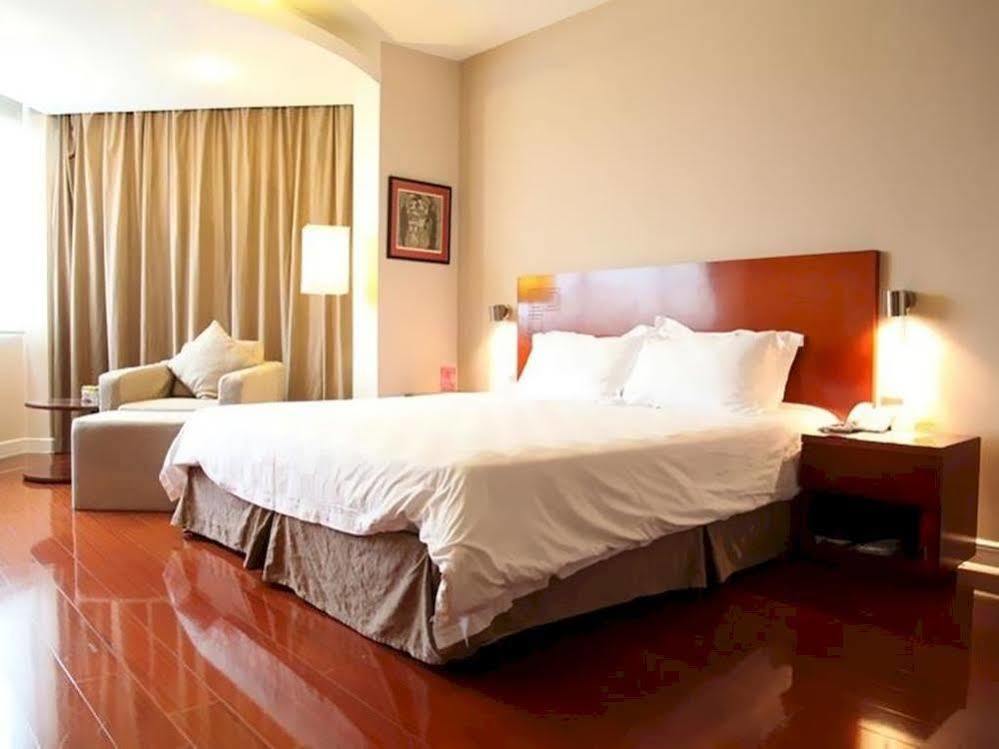 Hotel Huntington Terrace