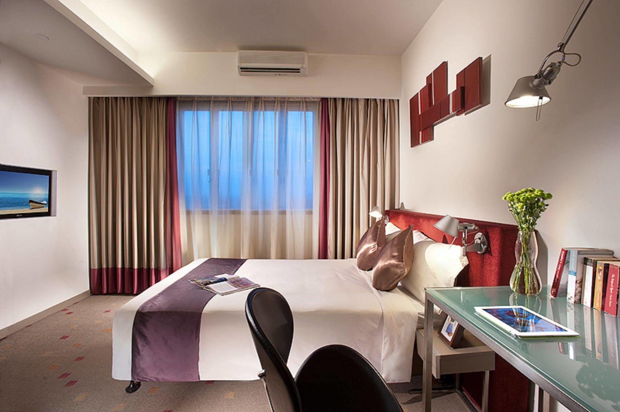 Citadines Biyun Aparthotel