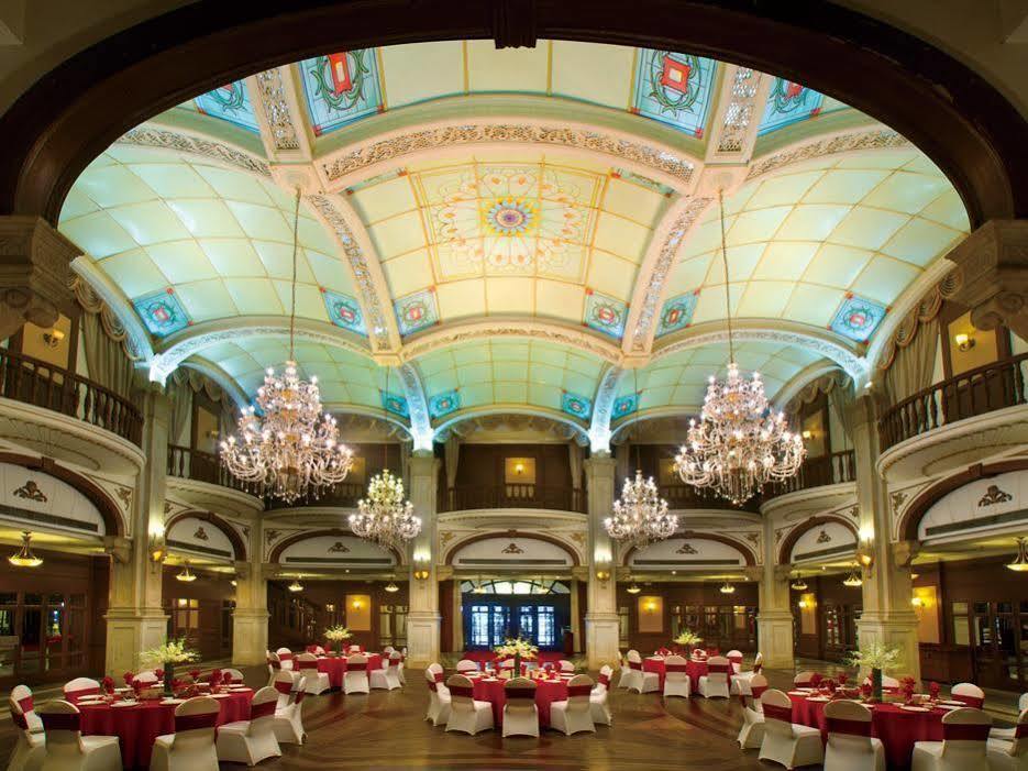 Astor House Hotel 3*