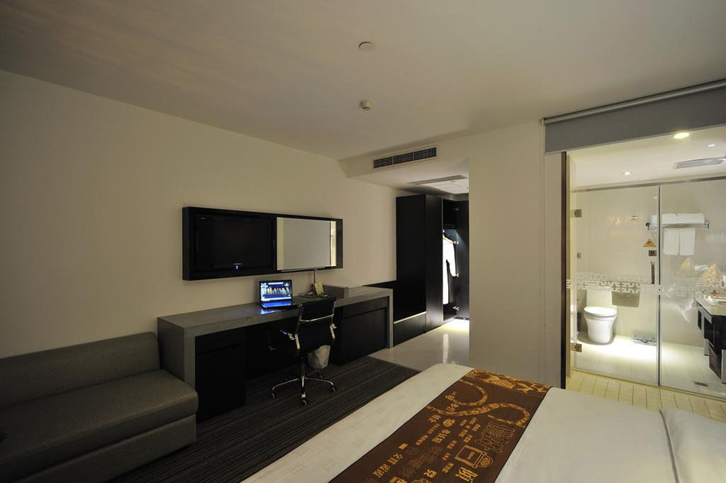 Hotel Kingtown Riverside Plaza 4*