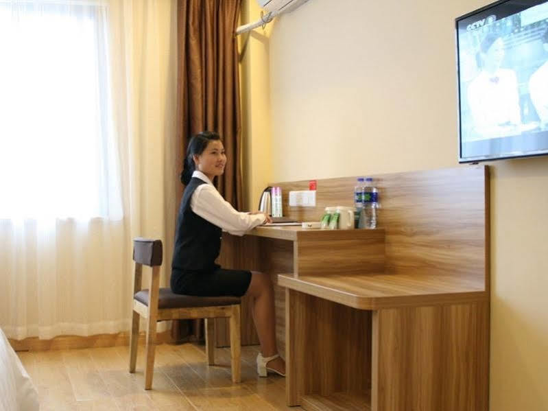 Khách sạn Greentree Kangqiao Industrial Zone Jinxiu Road Business