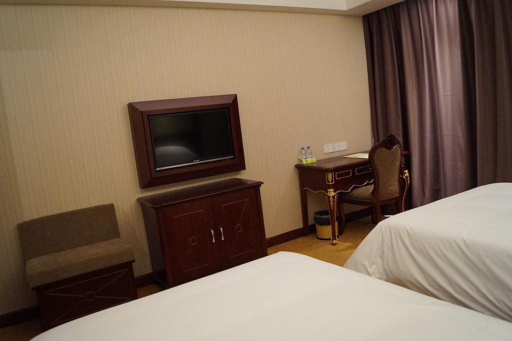 Huhua Business Hotel 3* Xangai
