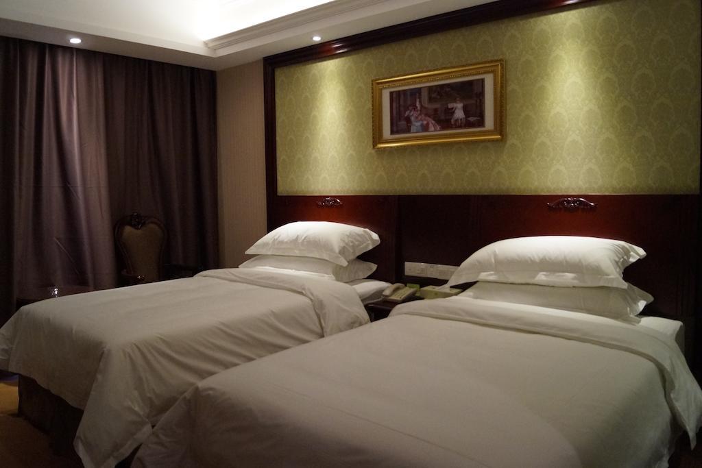 Huhua Business Hotel Xangai