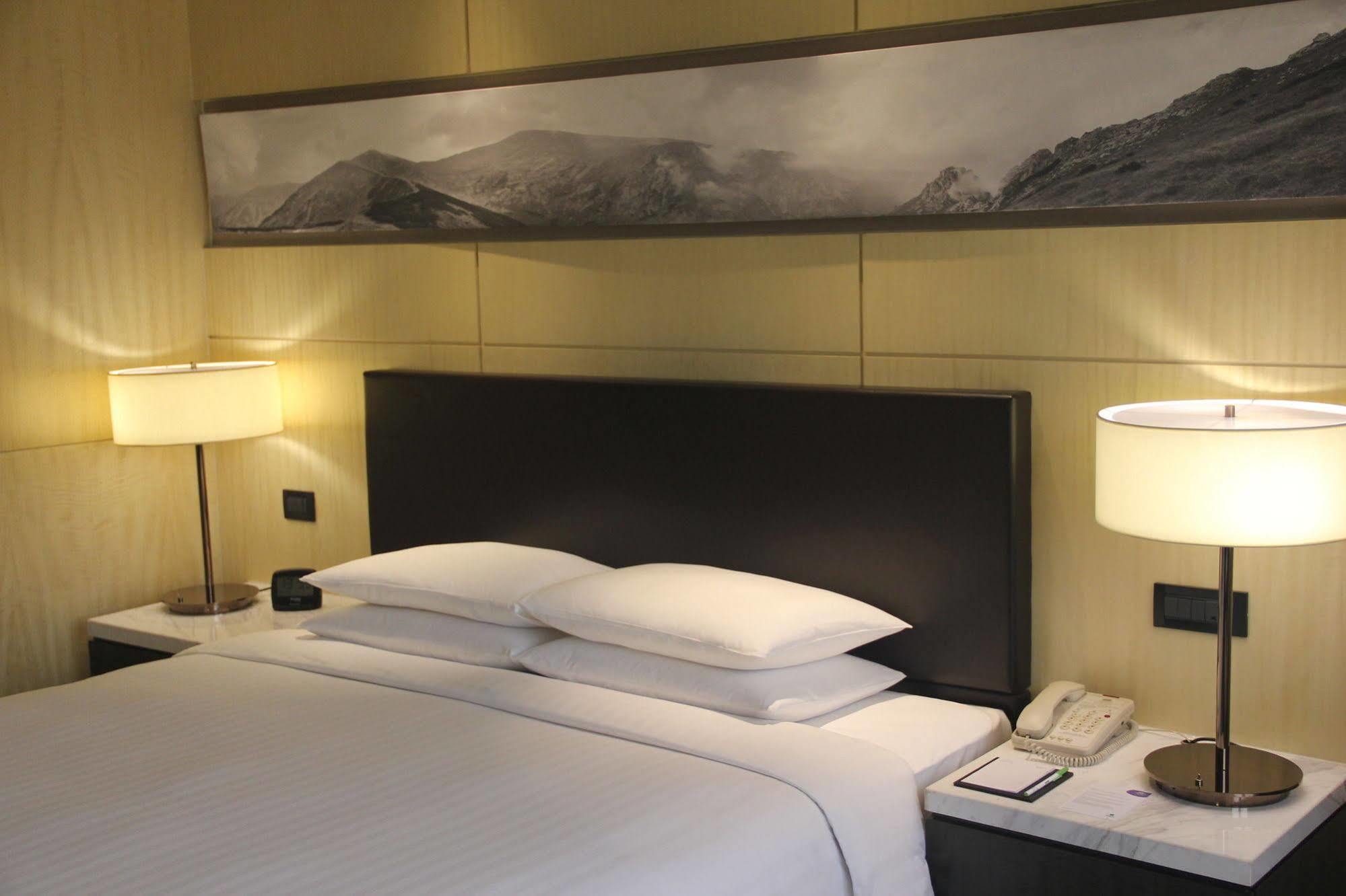 Courtyard By Marriott Pudong 4* Shanghai