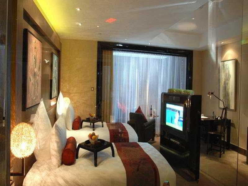 Pudi Boutique Fuxing Park Hotel