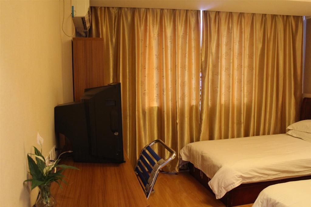 Yiting Four Season - Dongfang Road Branch 2* Shanghái