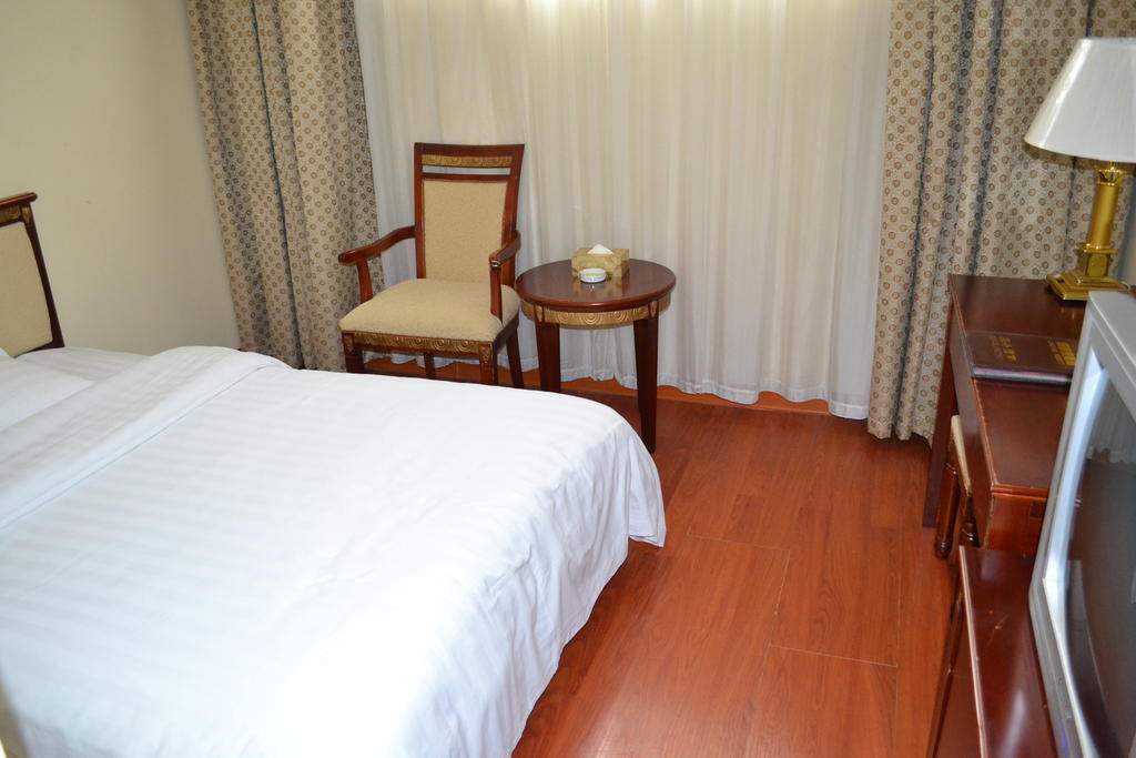 Hotel Jingyue Hotel 3*