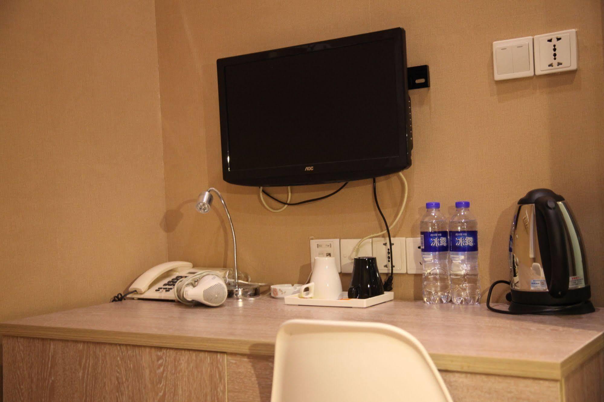 Fish Bund Hotel