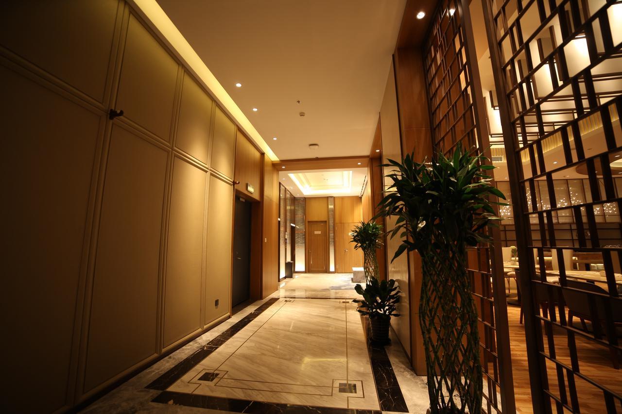 Metropolo Jinjiang Hongqiao National Exhibition Center 4*