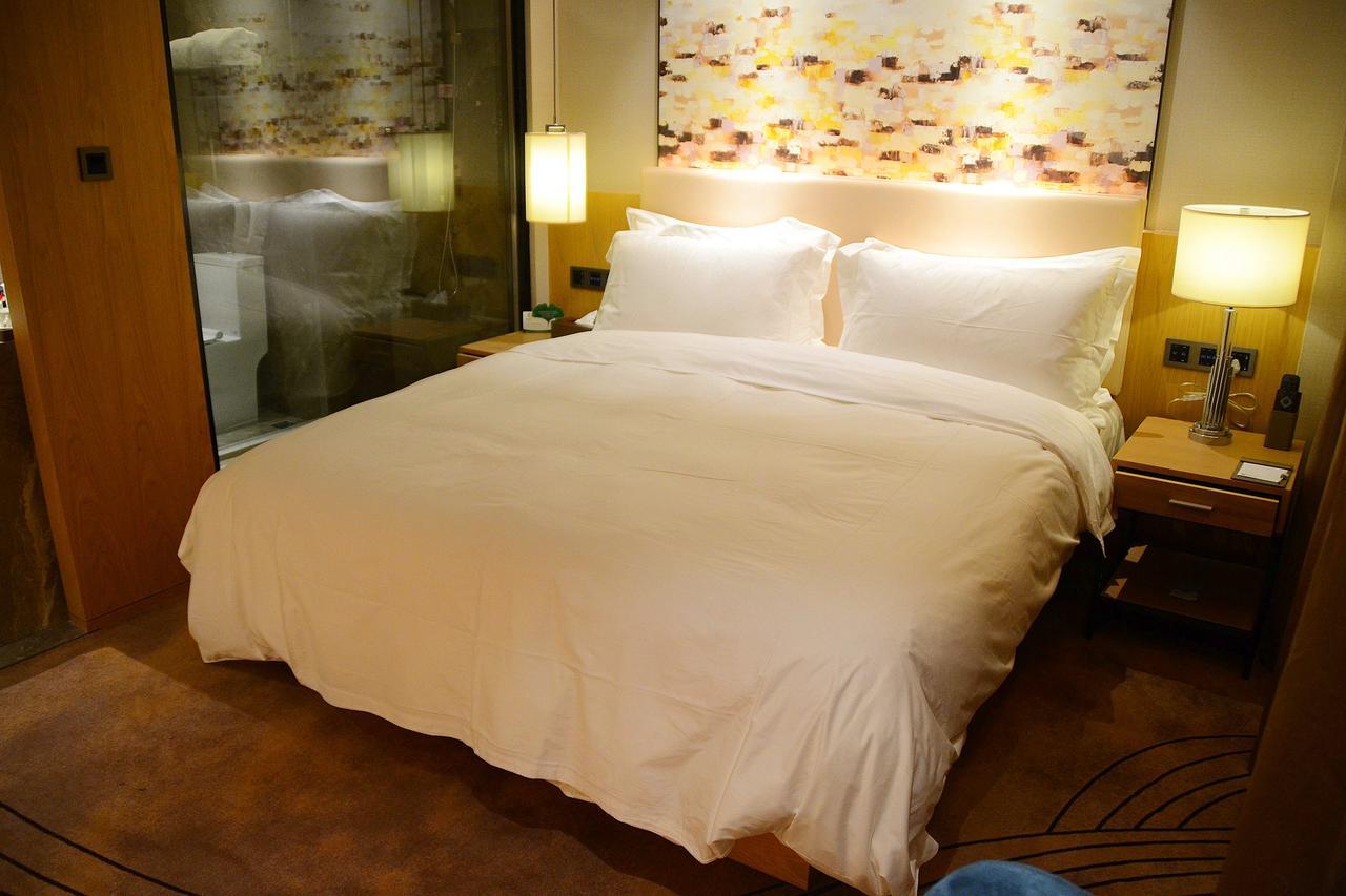 Hotel Shanghai Zhoupu Wanxin Hotel 4*
