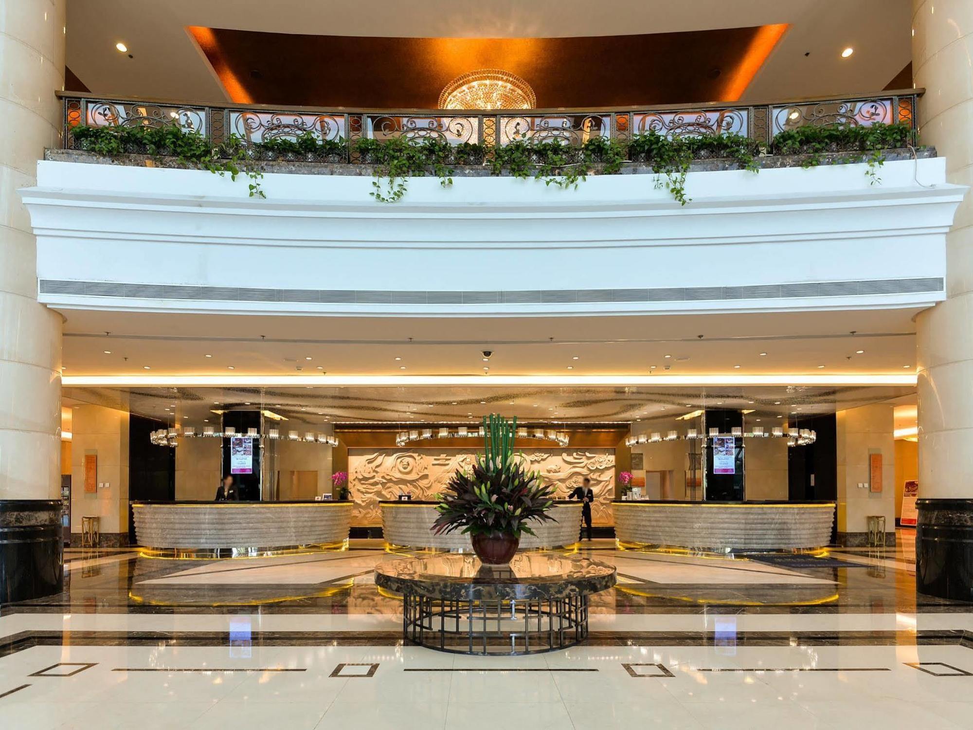 Ramada Plaza Pudong Airport - A Journey Starts At The Pvg Airport
