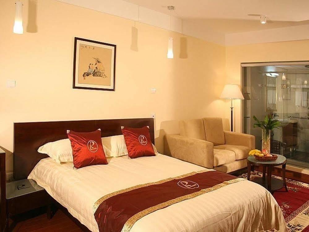 Dingtian Ruili Service 4* Shanghai