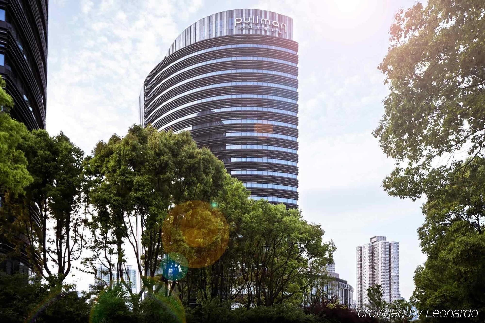 Pullman Xuhui Hotel 5*