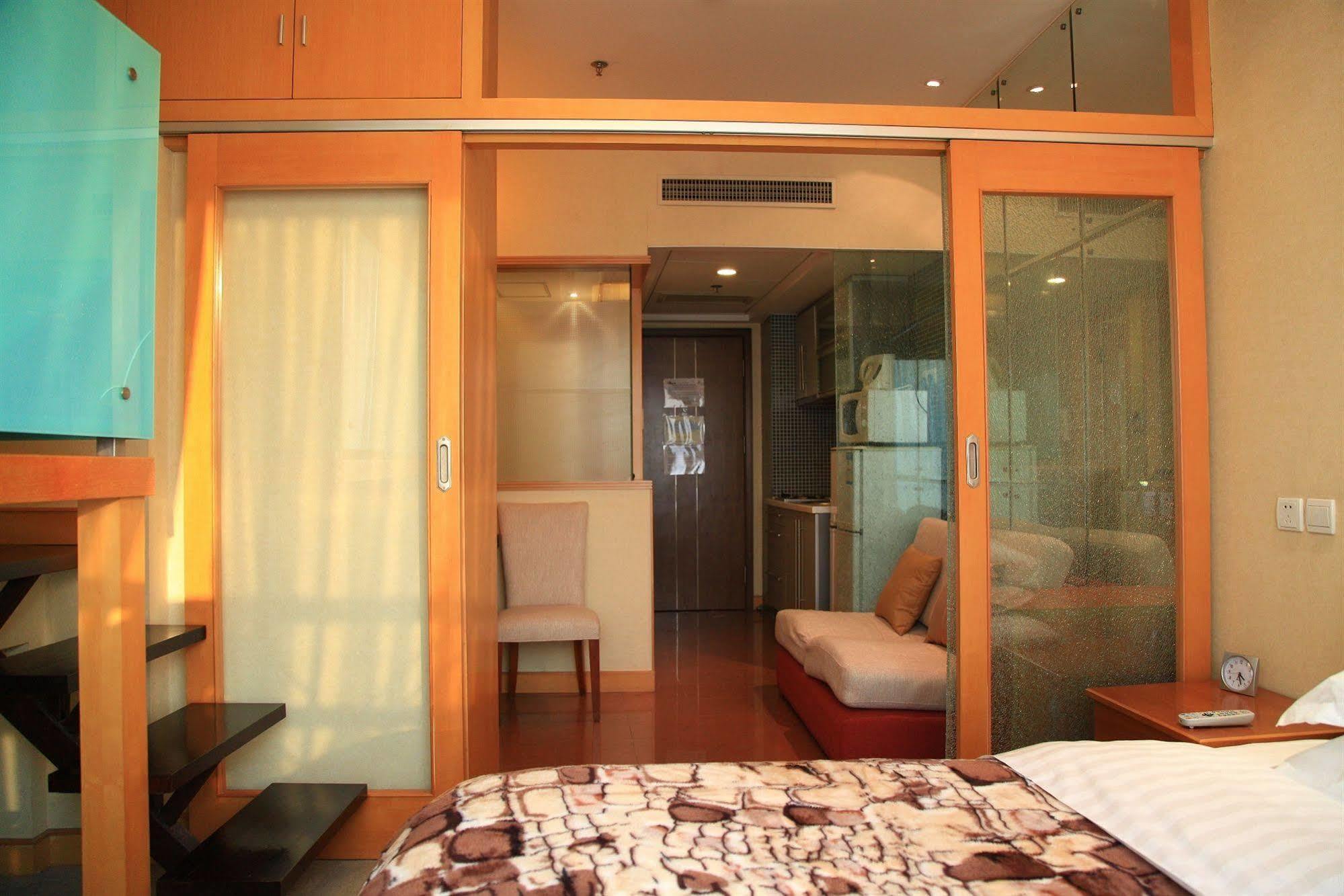 Xinshikong Apartments- Abest Zhongshan Park No.1