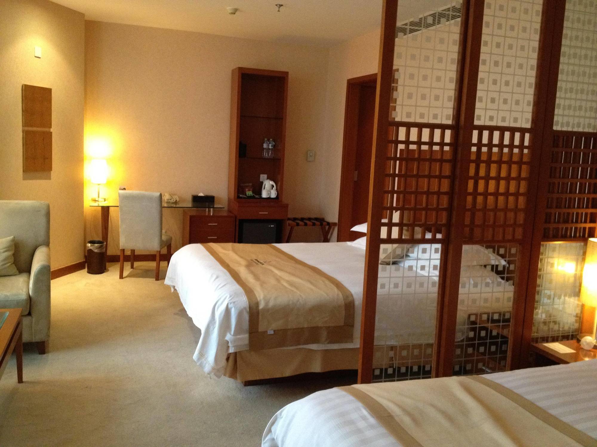 Radiance 4* Shanghai