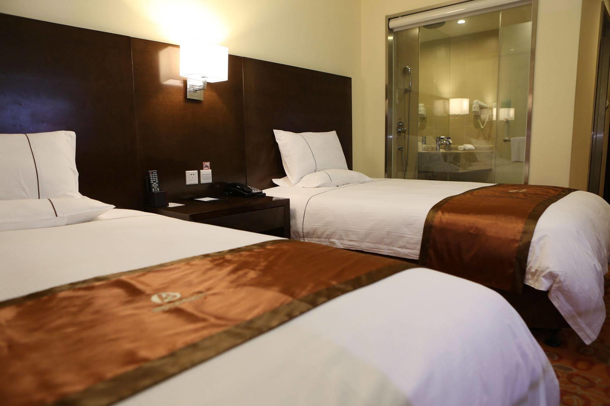 Benjoy - Jinqiao Branch Hotel 4*