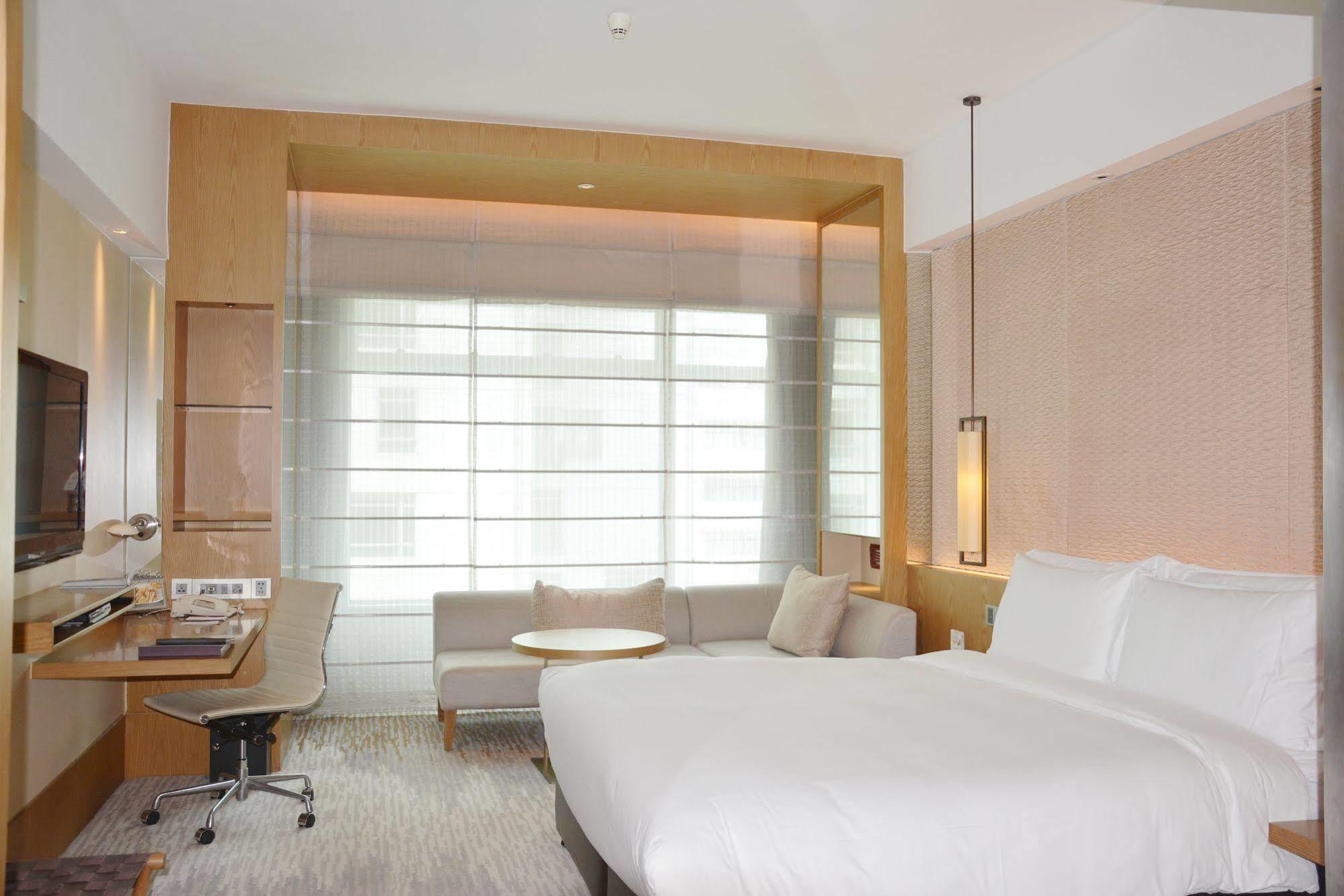 Caption By Hyatt Zhongshan Park Hotel