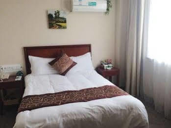 Greentree Zhujing Business 3*