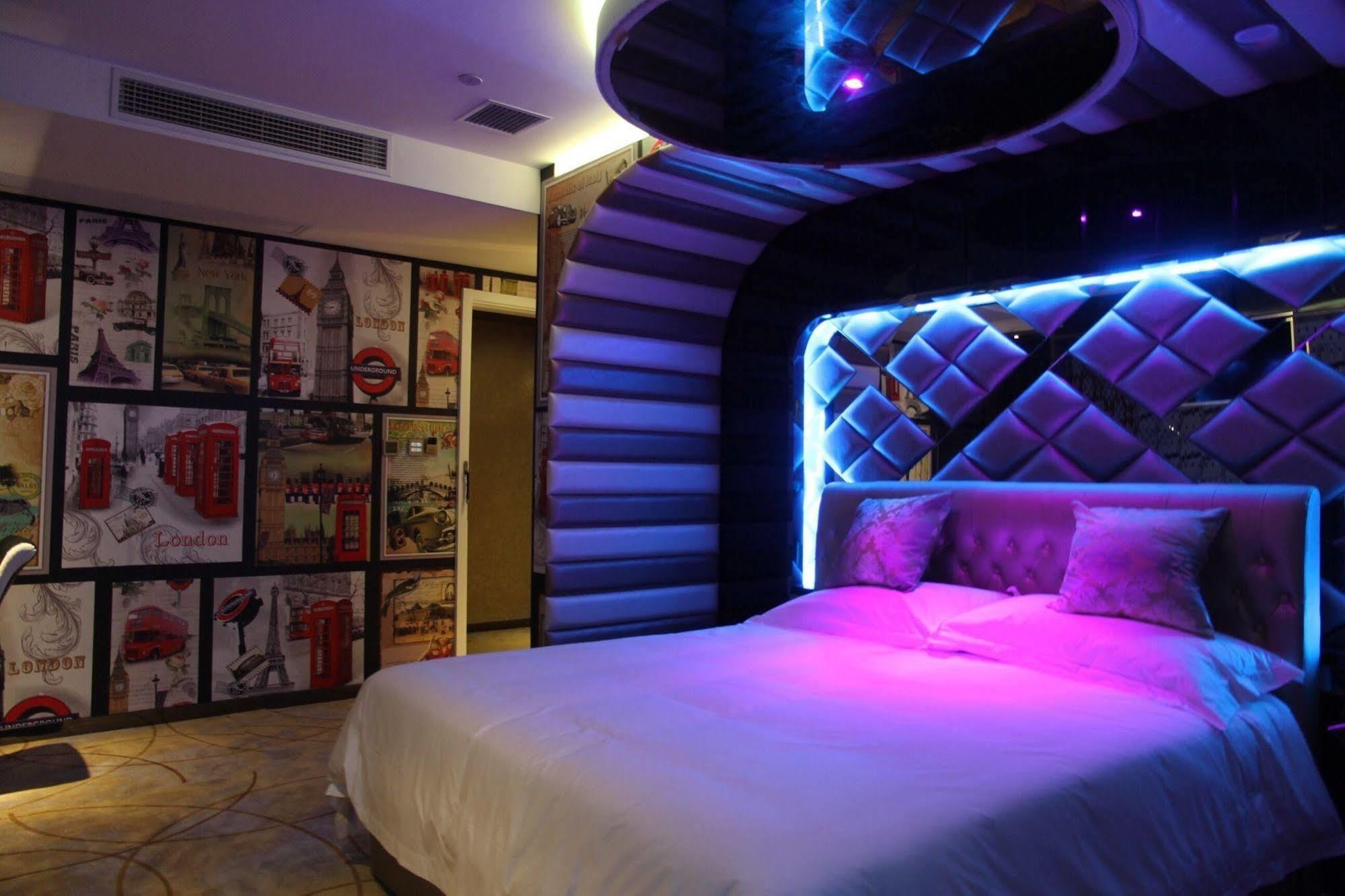 Yes Hotel